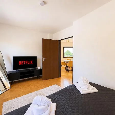 Modern 01 I Queensize-bett I Smart Tv *