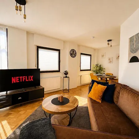 Modern 01 I Queensize-bett I Smart Tv Apartamento *