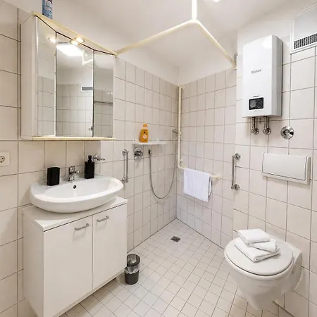 Modern 01 I Queensize-bett I Smart Tv Apartamento